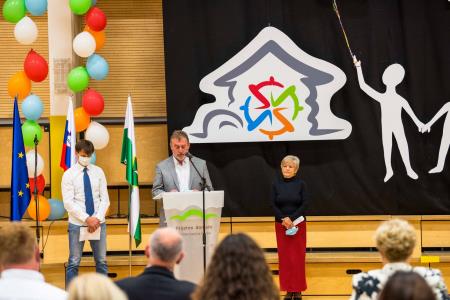 Prireditev – Pozdravljena OSNOVNA ŠOLA ZAGRADEC 22